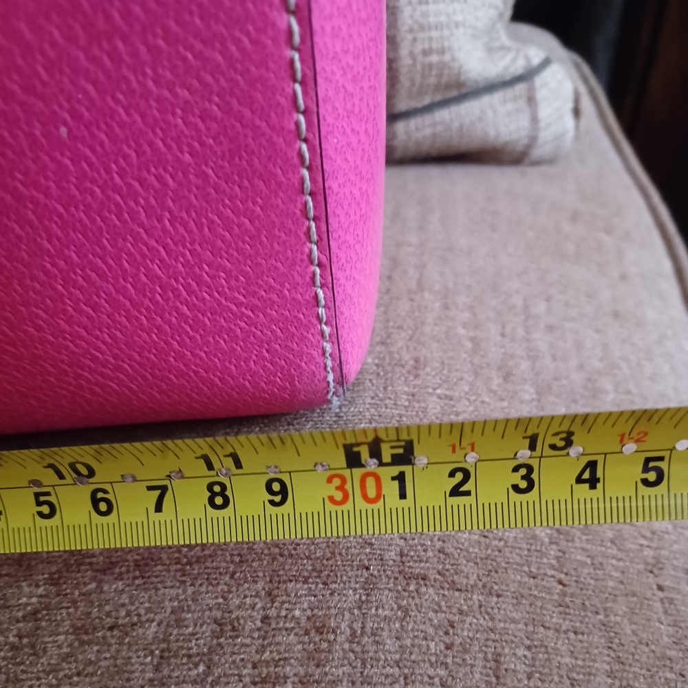 Kate Spade Vibrant Pink Tote- EUC - Picture 8 of 9